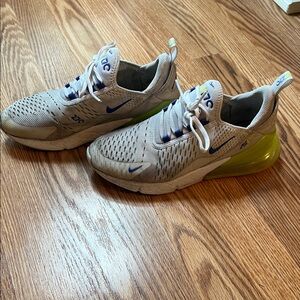 Nike Air Max 270 in Beige and Lime
